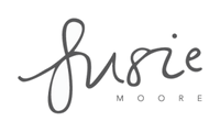 Susie Moore logo