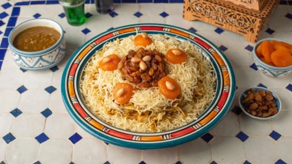 Product image for Moroccan Seffa Madfouna (Vermicelli with Chicken)