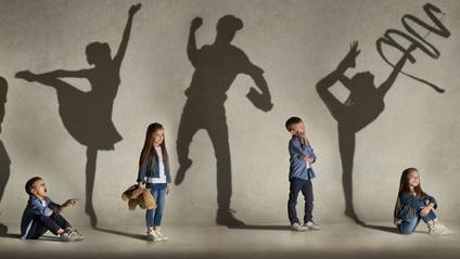 Product image for The Creative Process. How to Access Your Playful Self and Connect with Children through Play Therapy