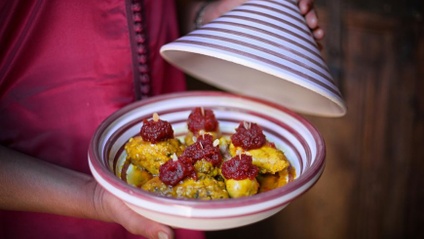 Product image for Moroccan Chicken Tagine with Caramelized Tomatoes 