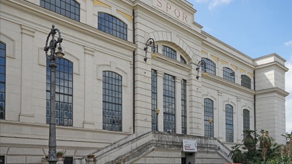 Product image for "The Centrale Montemartini: A Thermoelectric Power Plant turned Museum"