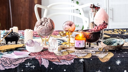 Product image for Rituály s vykuřovadly a krystaly