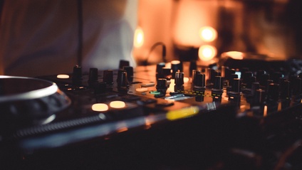Product image for DJing for Beginners (Pioneer DJ)