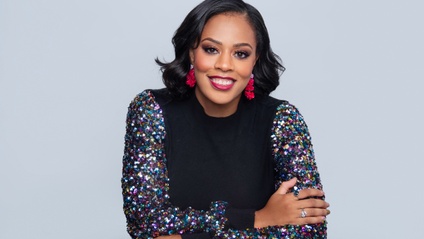 Product image for How to implement a DEI Strategy w/ Antoinetta Mosley