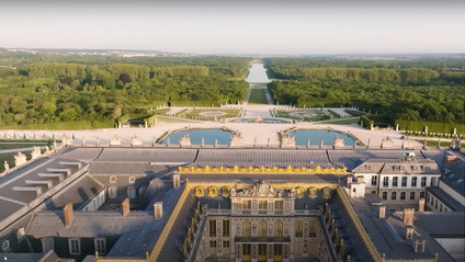 Product image for Versailles : Summer vibes in the Sun King’s palace