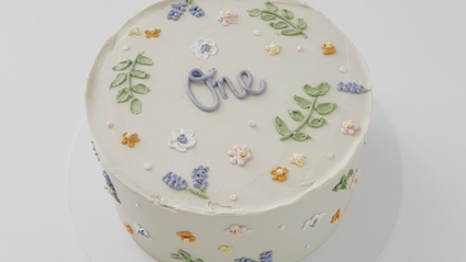 Product image for Specialty Cake Academy- Foundation Buttercream Course