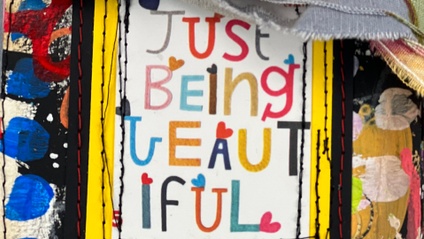 Product image for Concertina Affirmation Book with Kecia Deveney
