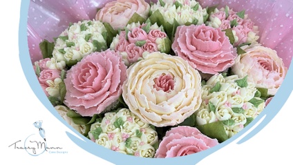 Product image for Classic Pink 19 cupcake bouquet