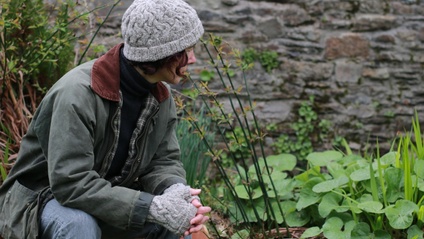 Product image for Inis Beg Hat and Mitts Workshop