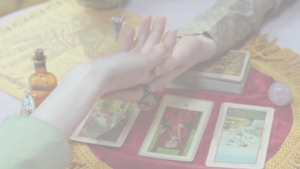 Product image for Hands of Fate: Exploring Tarot Through Palmistry