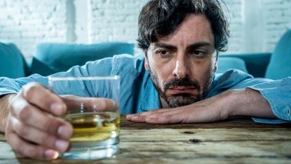Product image for Alcoholism - causes, symptoms, diagnosis, treatment, pathology