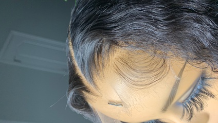 Product image for How To Pluck  A Natural Hairline