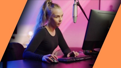 Product image for PODCAST MASTERCLASS: The Essentials for Podcasting Success