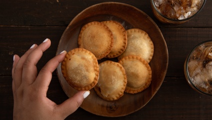 Product image for Pastelitos Gourmet con Sagrario Matos