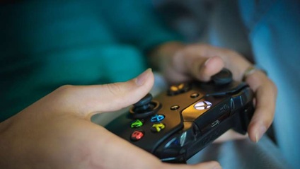 Product image for Go Game: Interview with an Ex-Pro Esports Player and a Collegiate Esports Coach