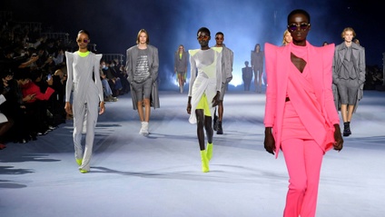 Product image for Webinar: Fashion Experiences In Paris