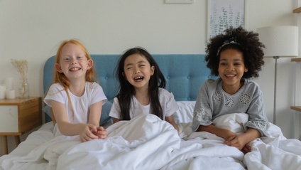 Product image for Girls and Friendships - Webinar