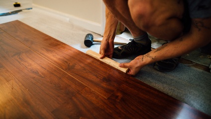 Product image for Aprire una attività di vendita e posa in opera di pavimenti in legno