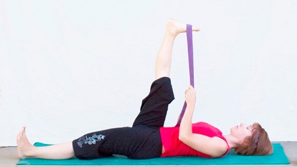 Product image for MODIFIED MAT YOGA & TEN MINUTE STRETCHES IN THE HOUSE OR OFFICE