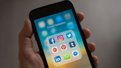 Product image for Social Media (E)