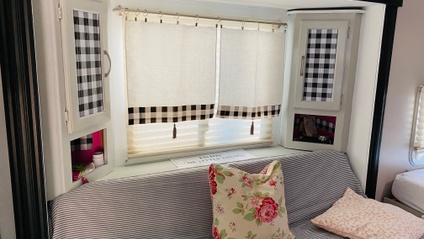 Product image for How to update a dated looking Camper in 7 days (and make it look stunning)