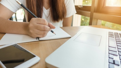 Product image for How To Avoid Critical Language Errors In Your Research Paper?