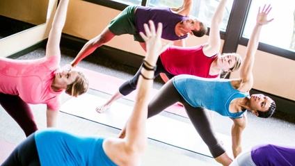 Product image for Vinyasa yoga (all levels) with Lisa D