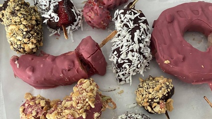 Product image for Kids Series: Frozen Fruit on a Stick
