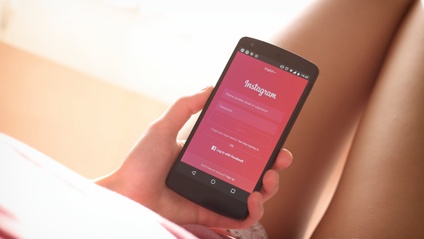 Product image for Showpony Social Media Savvy