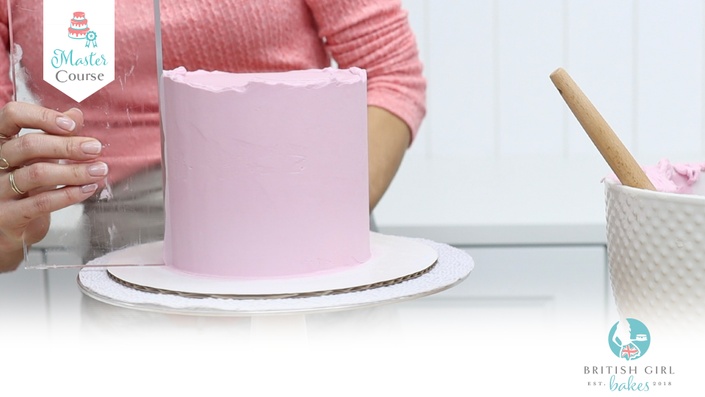 Which Cake Scraper Is Best? - British Girl Bakes